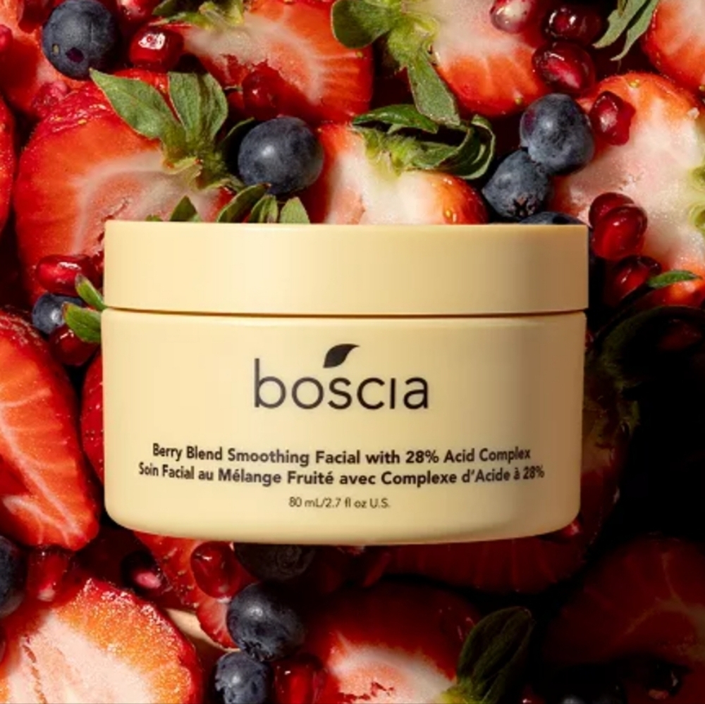 Boscia Berry Blend Smoothing Facial With 28% Acid Complex NIB!